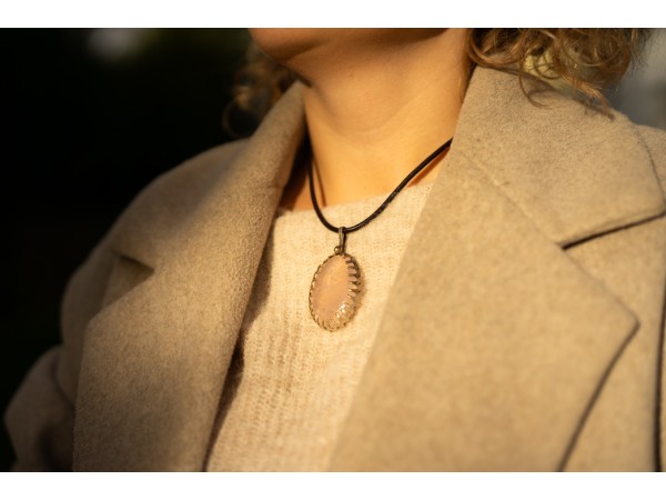 Rose quartz medallion